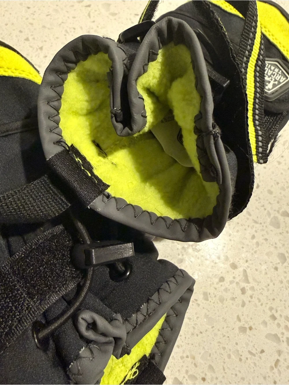 Arcadia Trail XL All-Terrain Dog Boots Black Yellow Reflective Set of 4